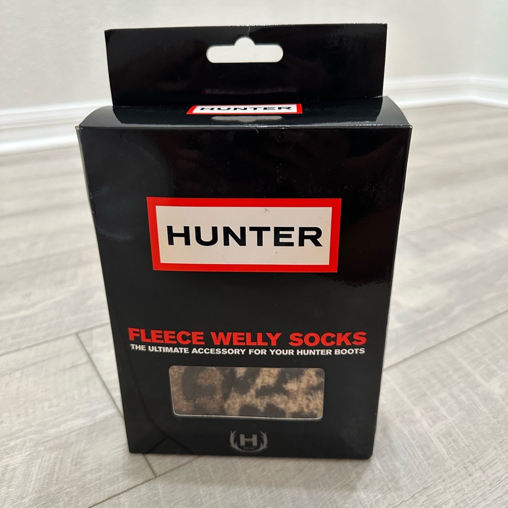 NWT Hunter Fleece Welly Socks Leopard Cuffs size M/L